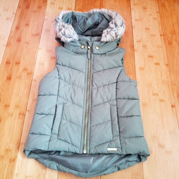 H&M Other - Puffer vest for girls